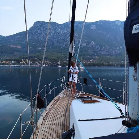 Nil Senem * Αλικαρνασσός