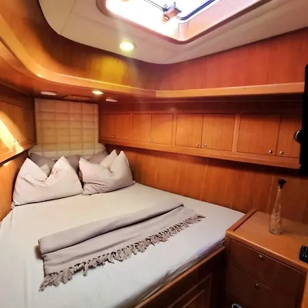 Nil Senem Bateau-hôtel *